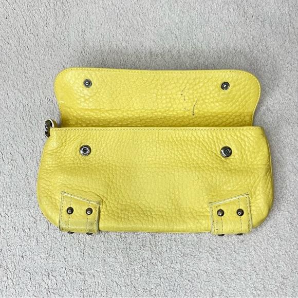 Cole Haan Leather Clutch Pouch Purse-Butter Yellow-Vintage-Designer-Classic-Y2K - Picture 10 of 12